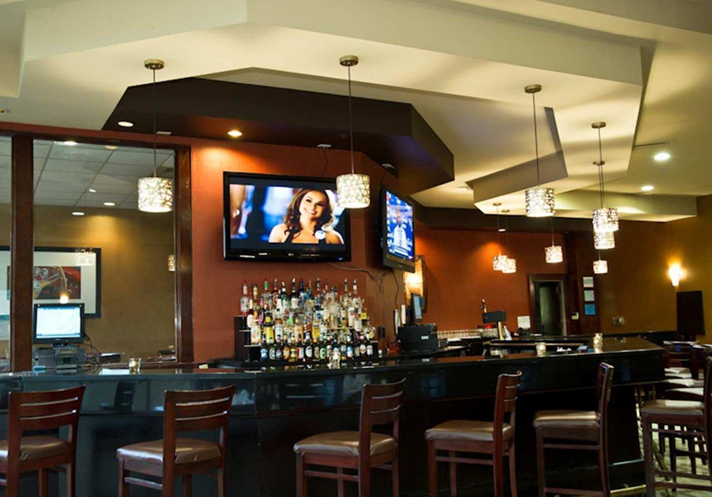 Hotel Ramada By Wyndham Southfield Extérieur photo